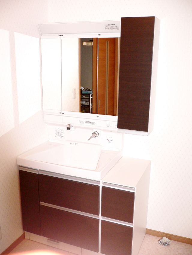 栃木小山　オール電化洗面台